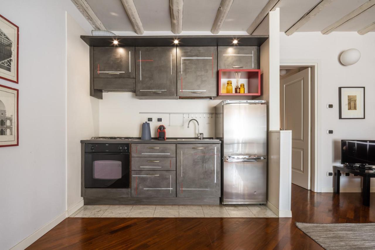 Porta Venezia Cozy Studio R&R Apartment มิลาน ภายนอก รูปภาพ